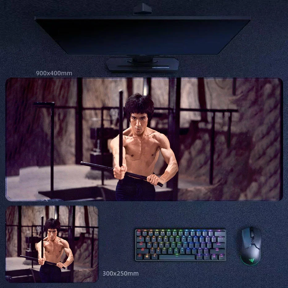 Bruce Lee - 4 Bruce Lee